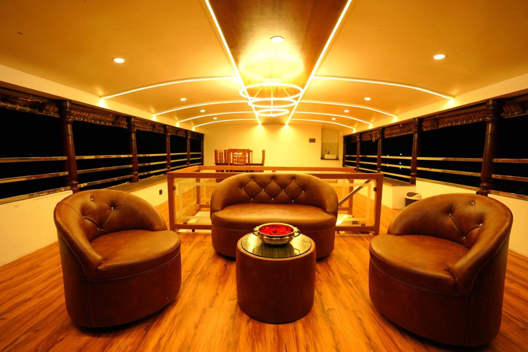Indraprasthamlakecruise Alappuzha Exterior foto